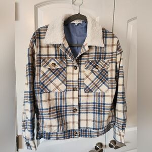NWOT Plaid Sherpa Collar Shacket